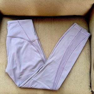 Lulu Lemon High-Rise Leggings 25”, Size 6